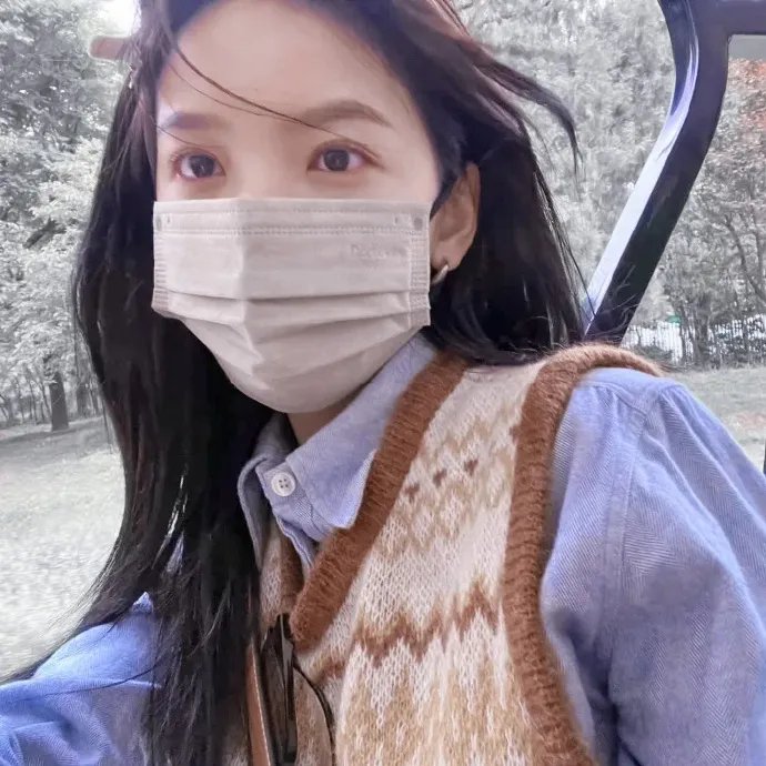 爱不单行（离婚冷她三年后，霍总膝盖跪穿了）